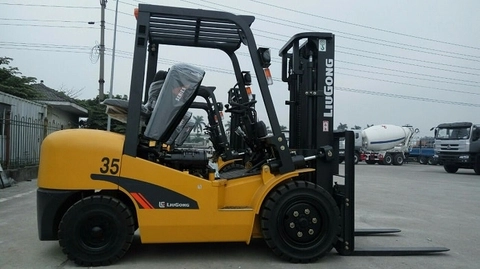 xe-nang-dau-3-5-tan-liugong